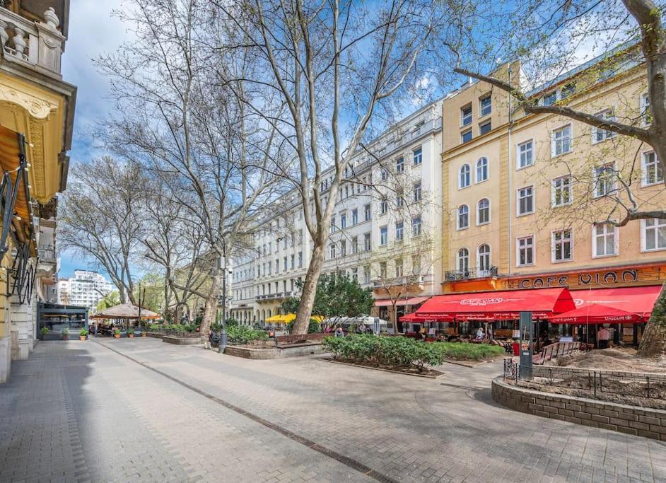 Liszt Ferenc Square Panorama Apt Budapešť Exteriér fotografie